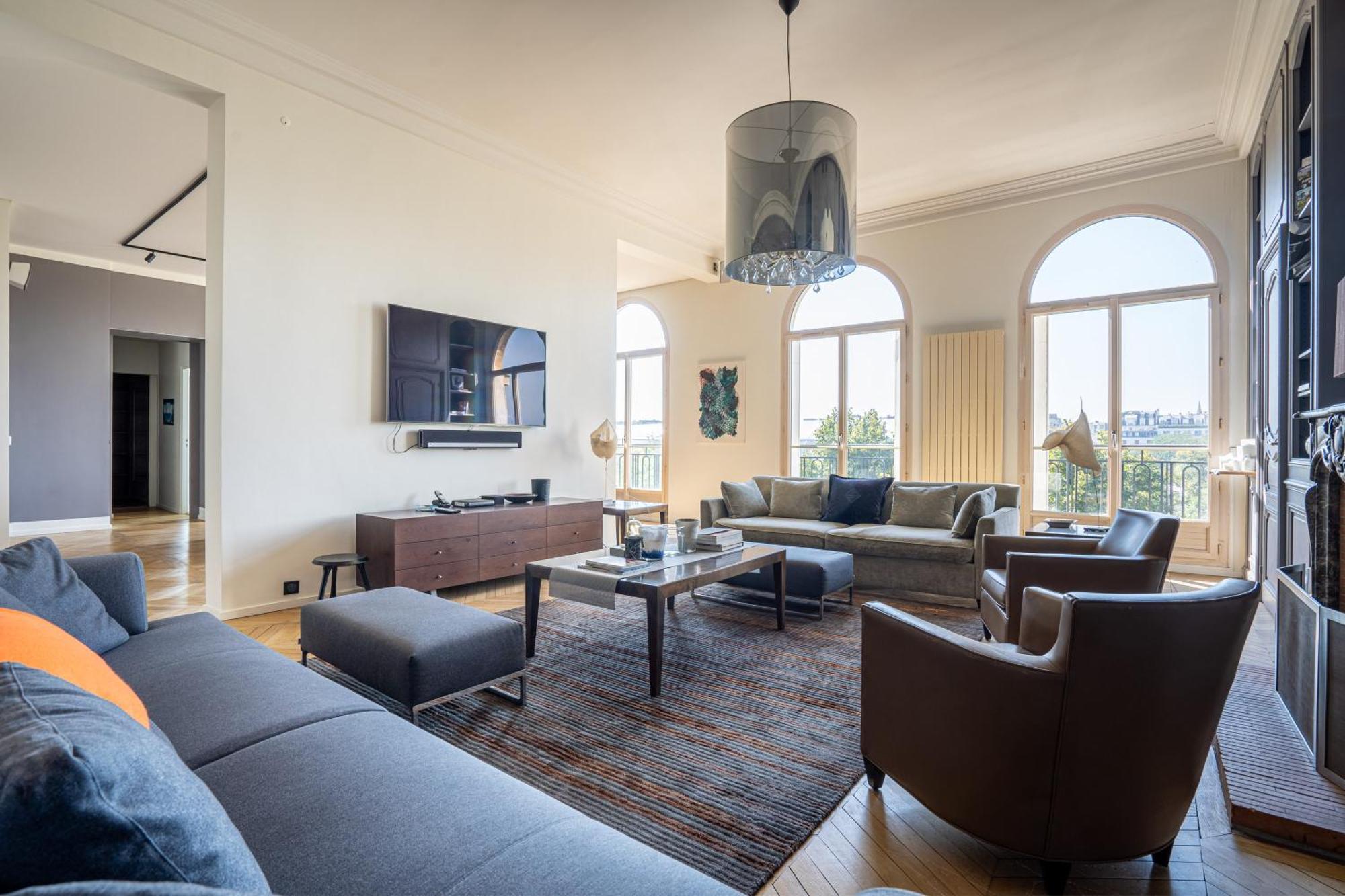 Appartamento Luxury 4 Bedroom Eiffel Tower View Parigi